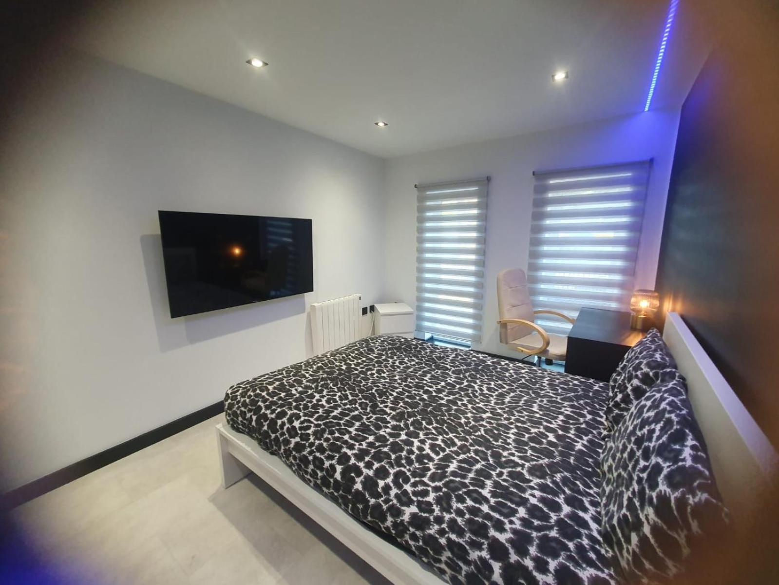 Jupiter Lux Spacious Terrace & Free Parking * Nottingham
